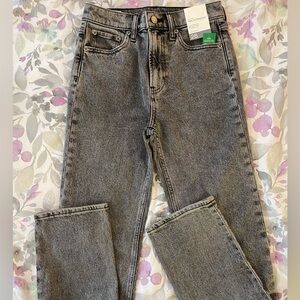 Gap - 90s high rise straight - grey wash NWT